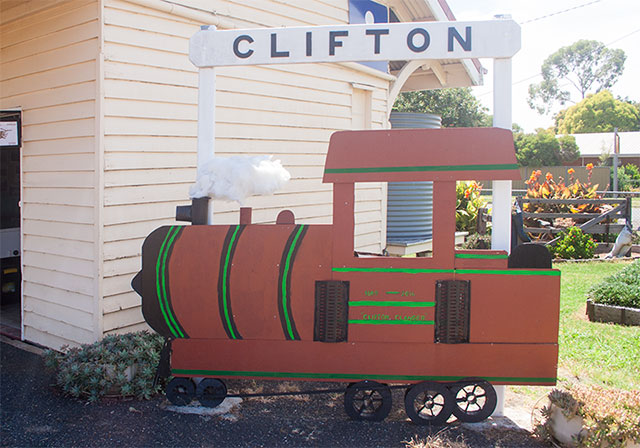 Clifton Clanger Steam Railway heritage train trips